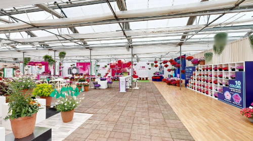 Tour PanAmerican Seed greehouse